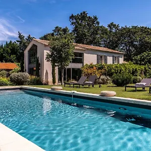 Mas De Caustes Bed & Breakfast